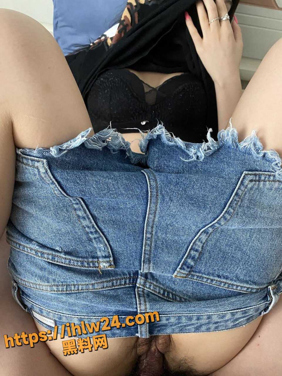 960X1280