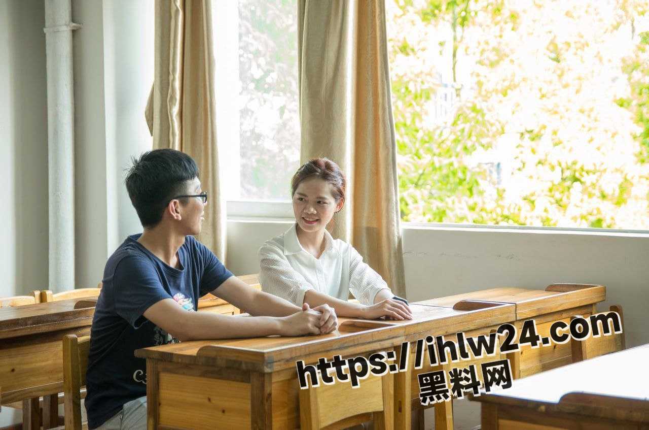 1280X847