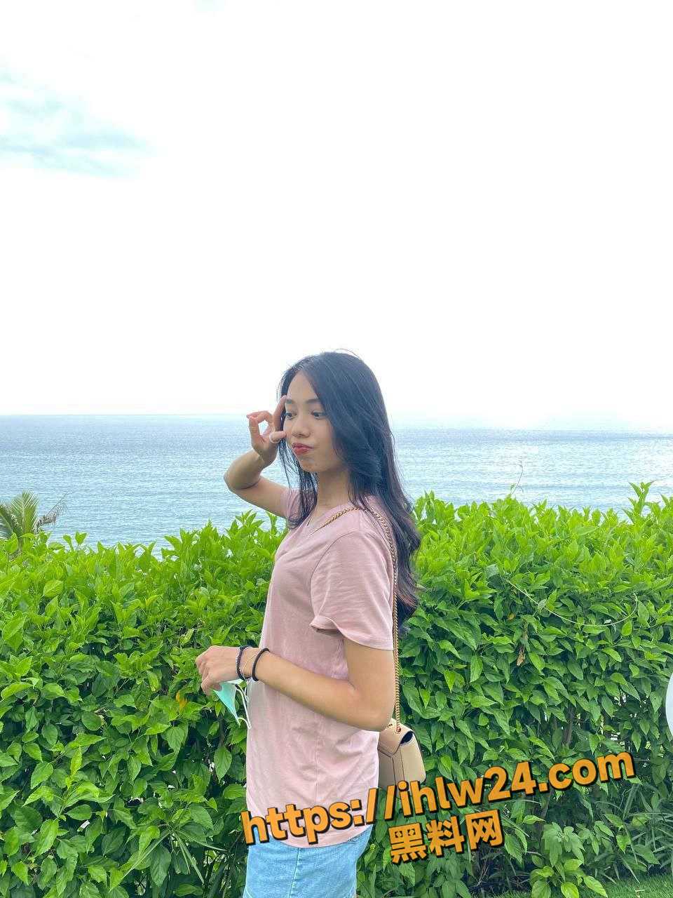 960X1280