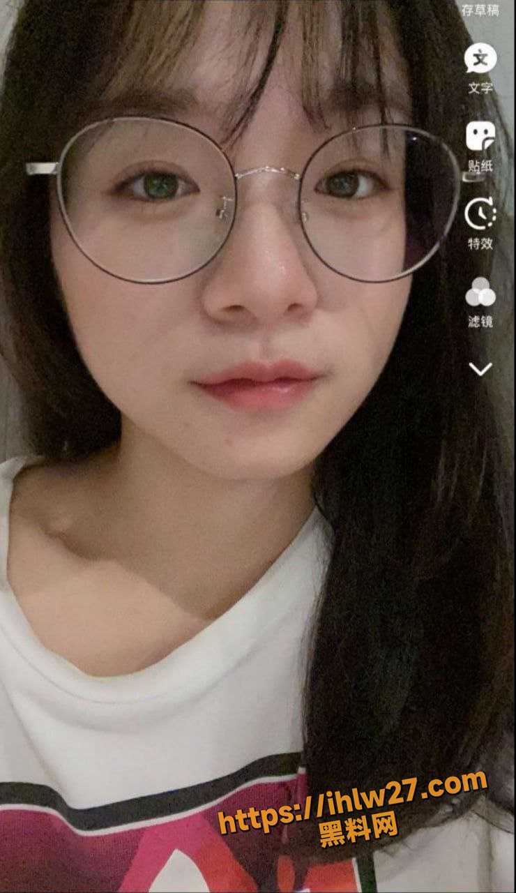 740X1280