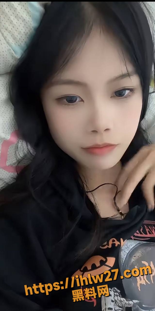 738X1280
