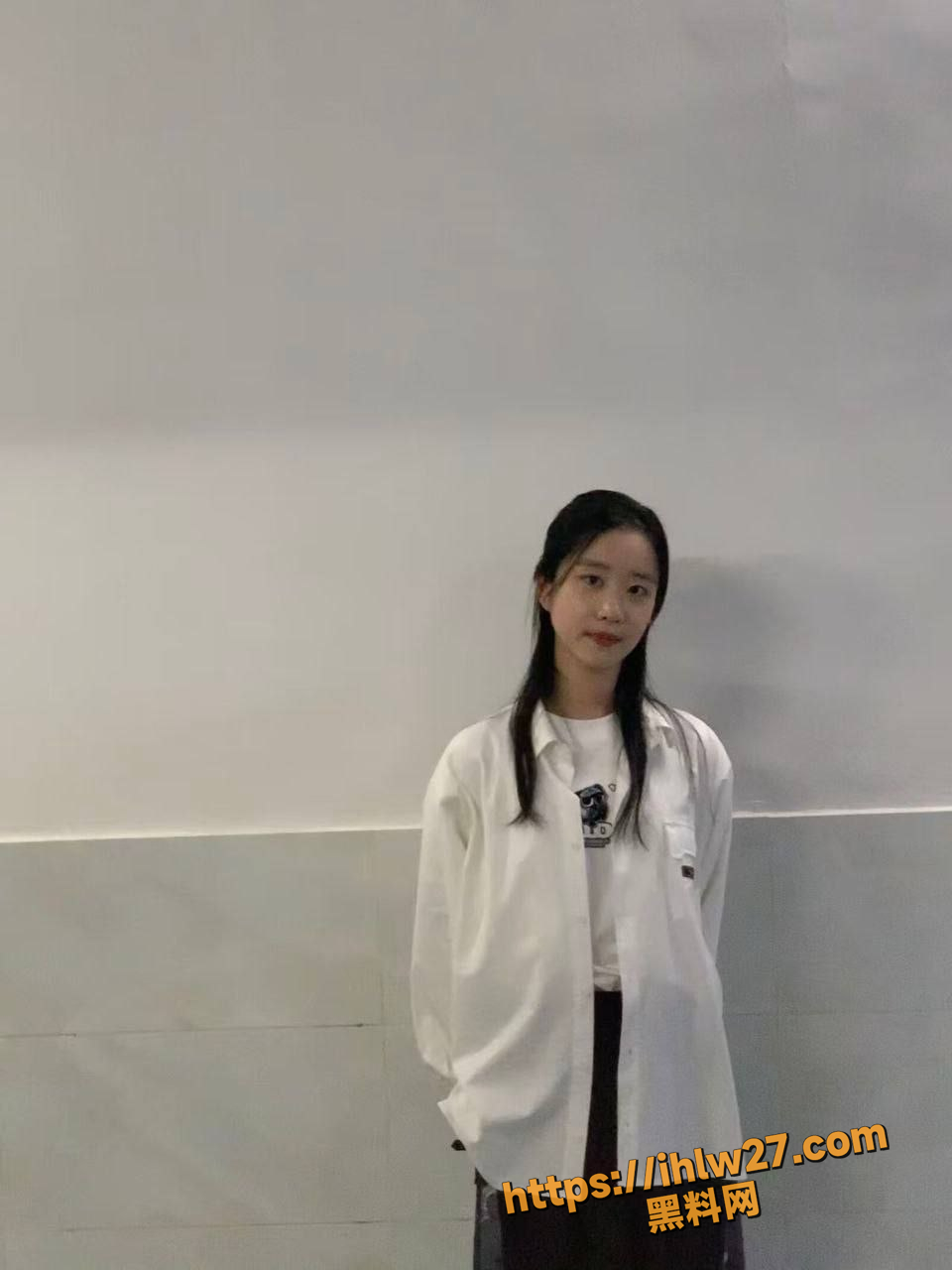 960X1280