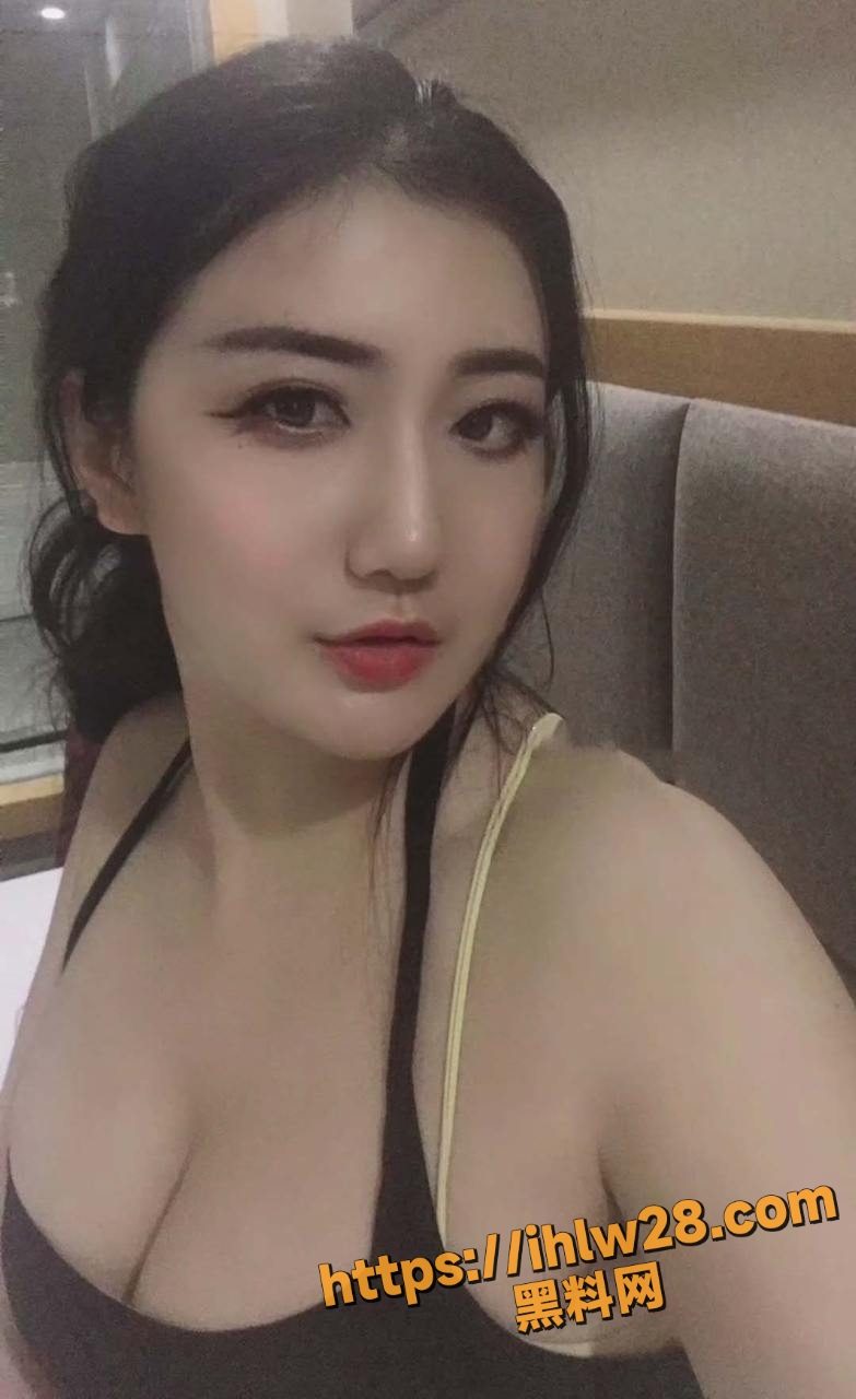 783X1280