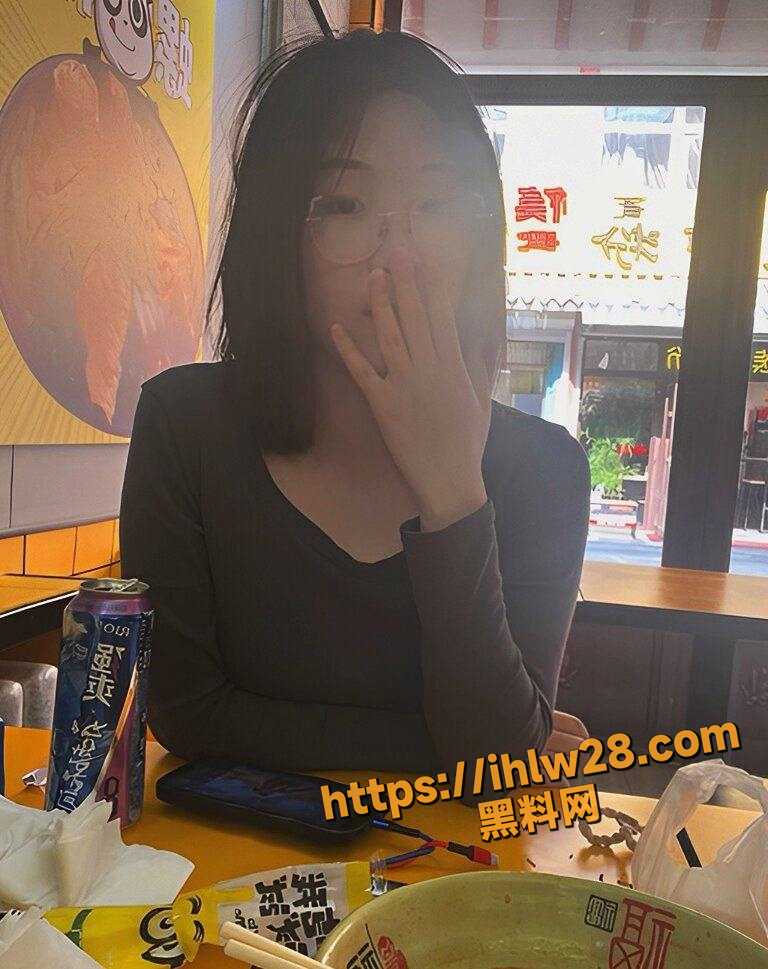 768X969