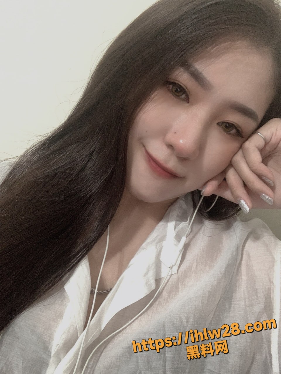 960X1280