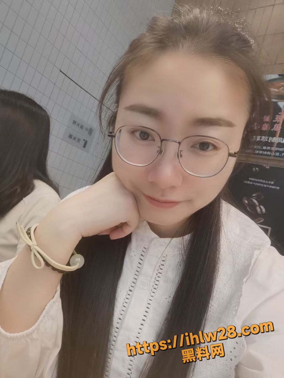 960X1280