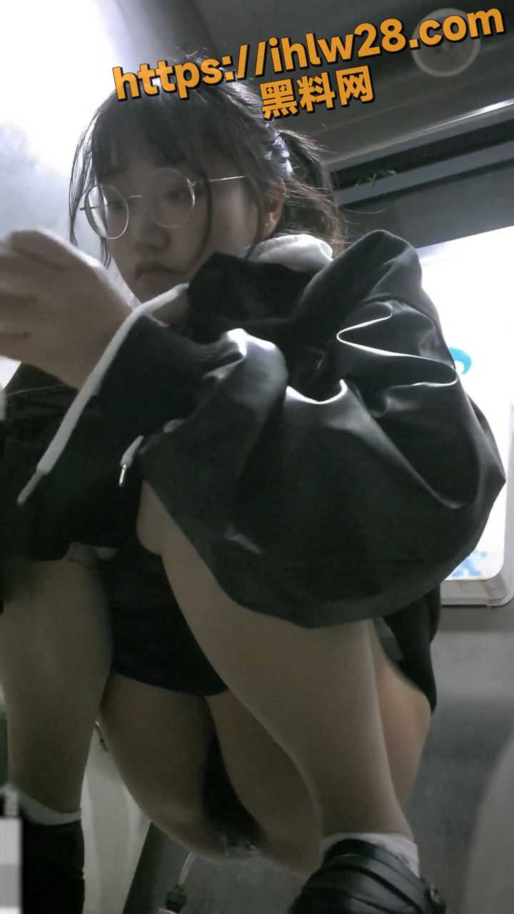 720X1279