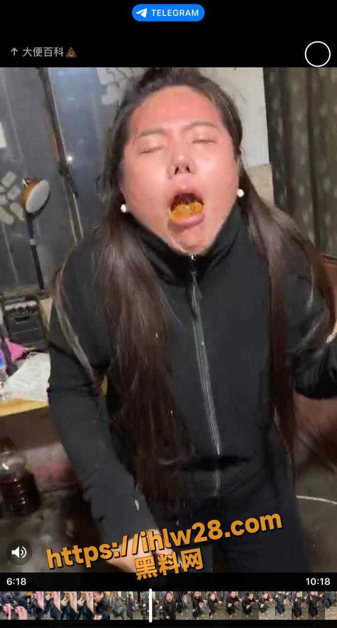 687X1280