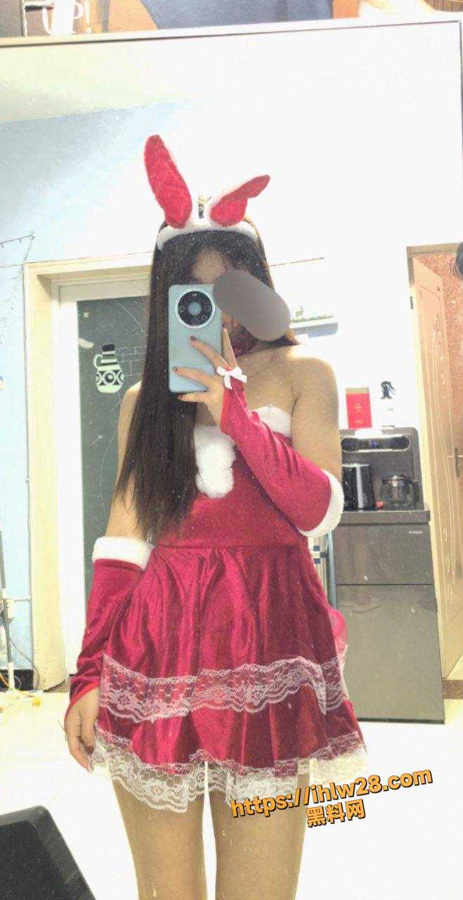 659X1280