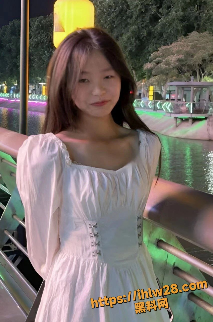 850X1280
