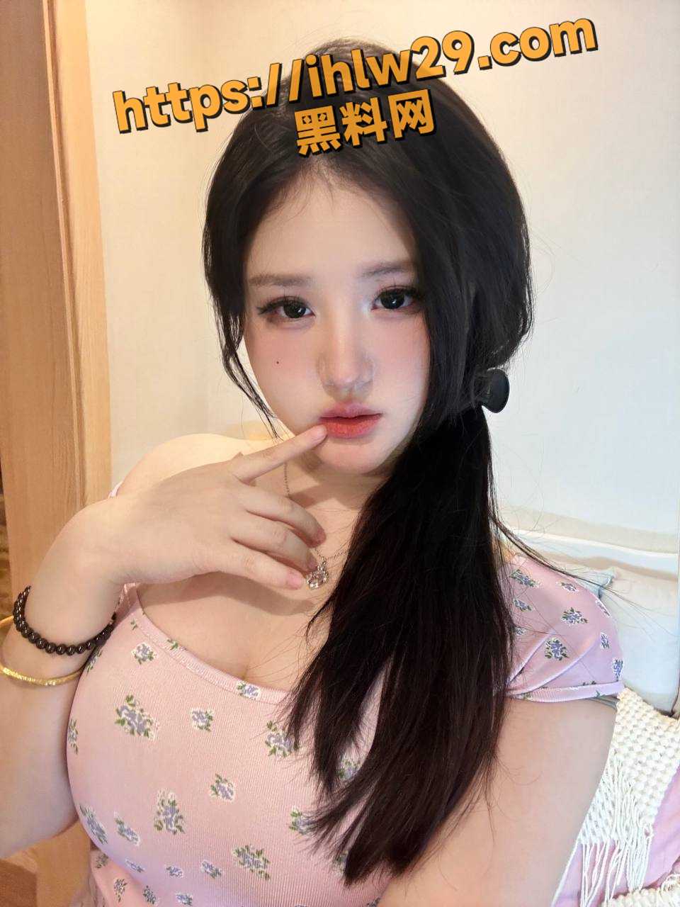 960X1280