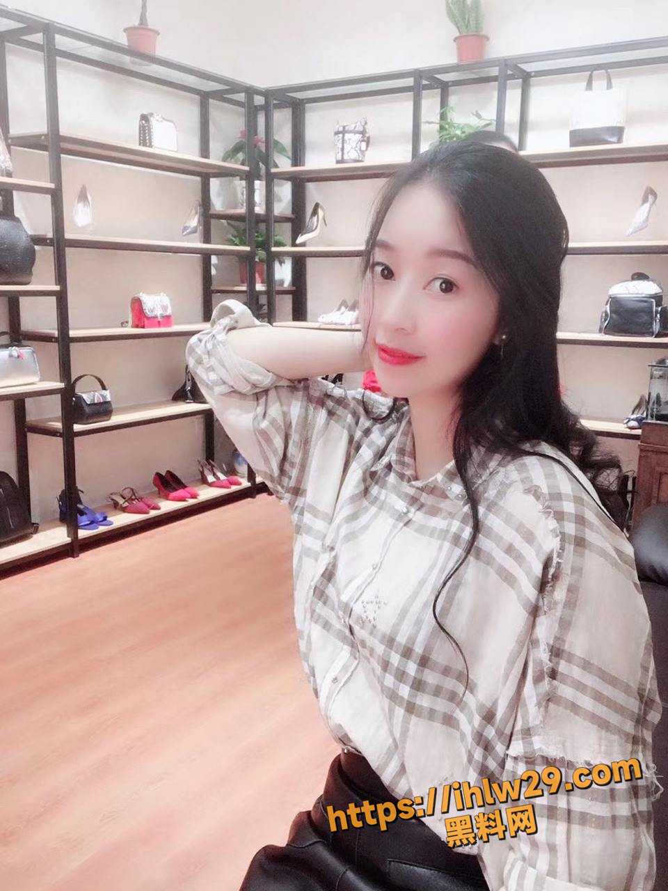 960X1280