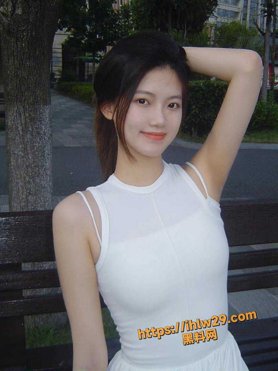 960X1280