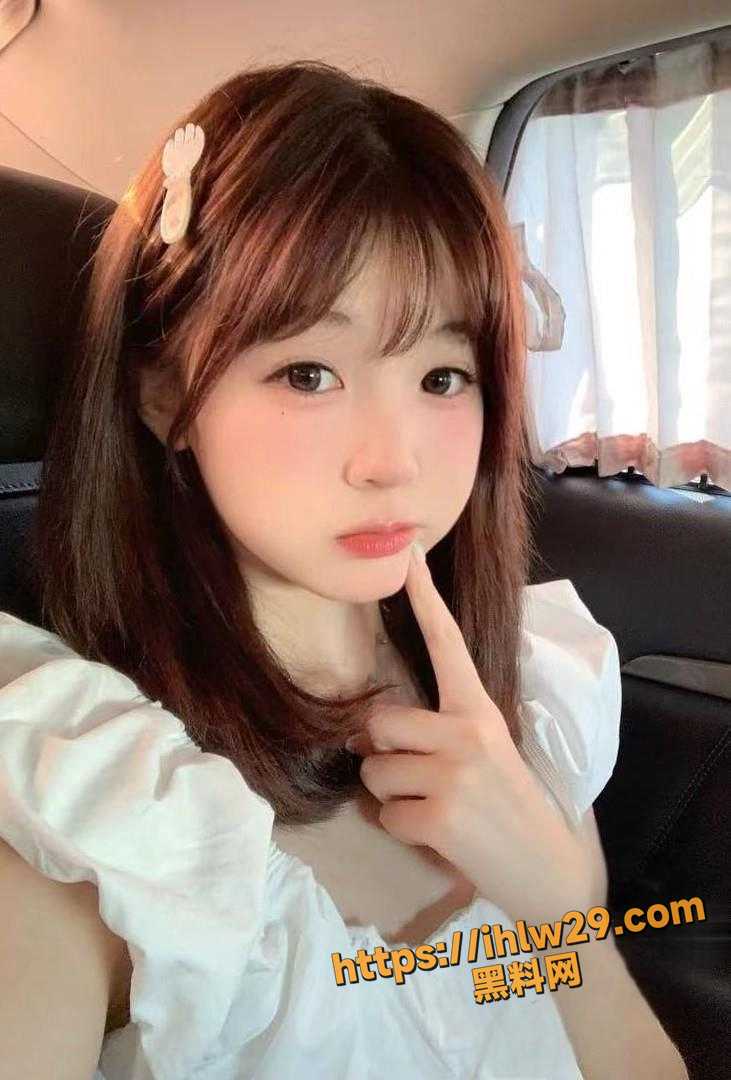 731X1080
