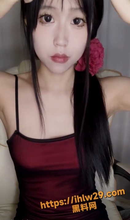 423X717