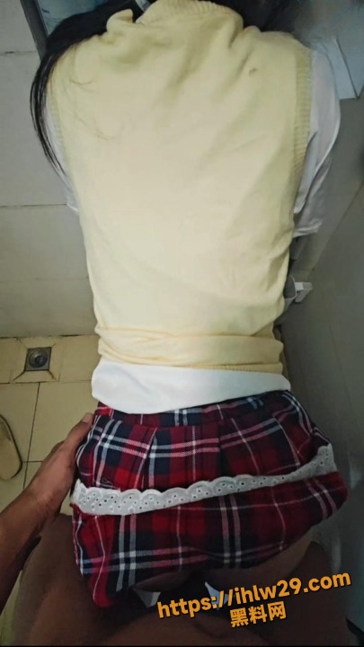 405X720