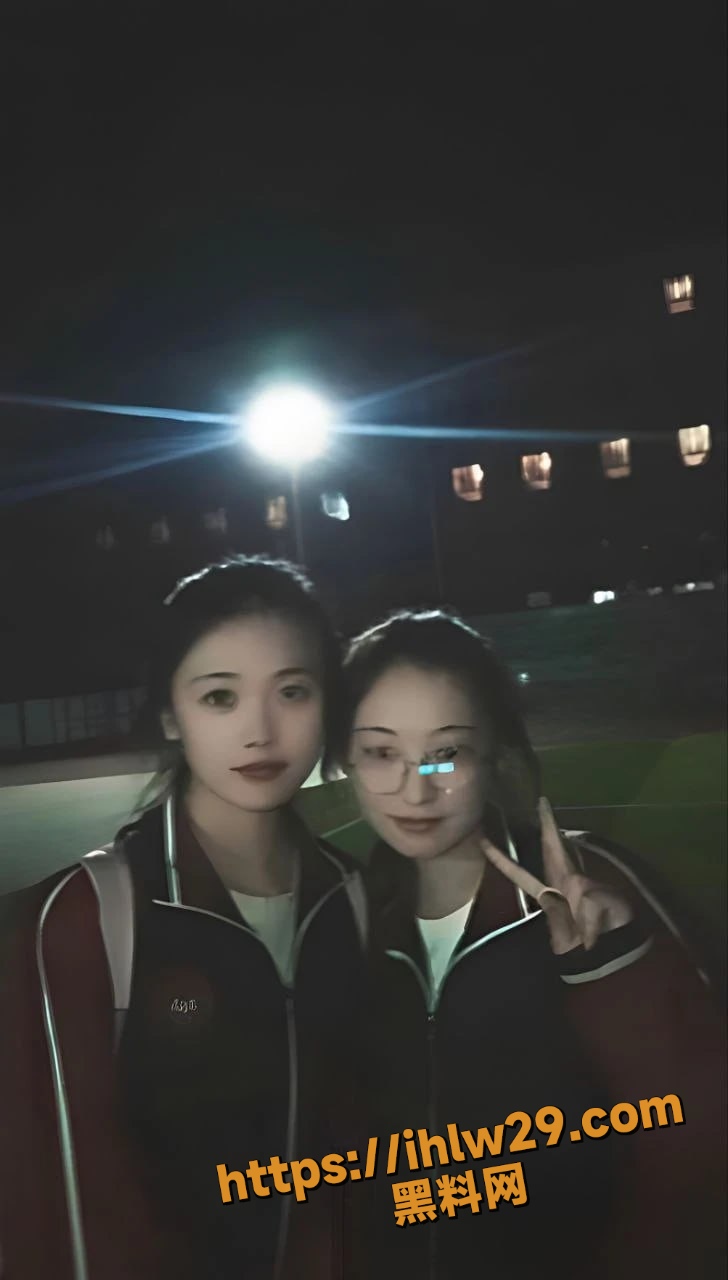 728X1280