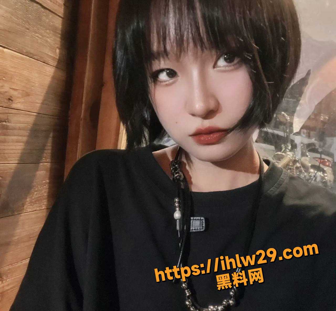 1280X1185
