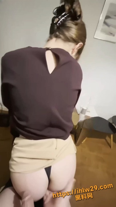 405X720