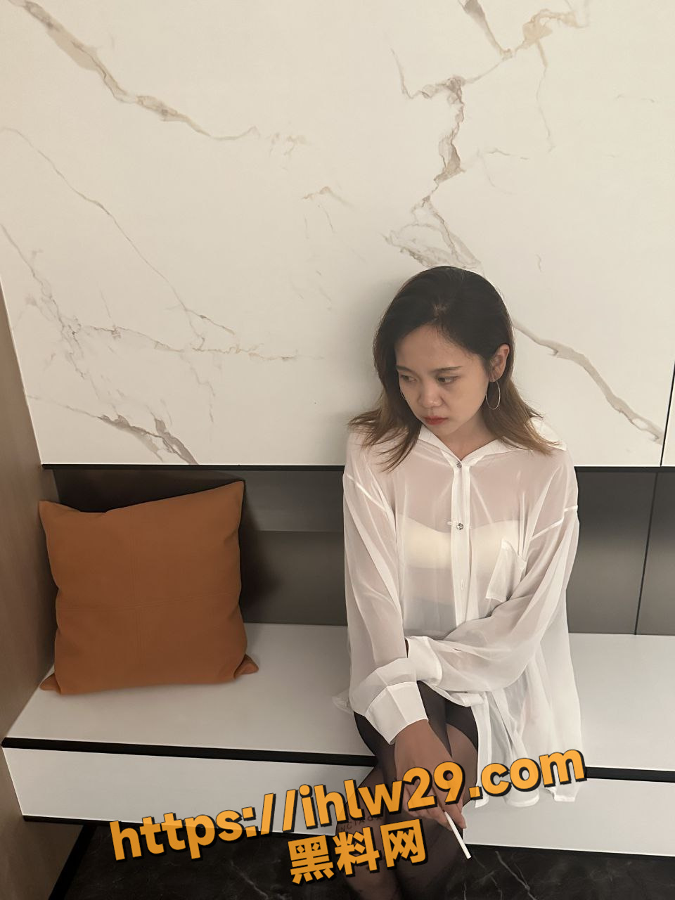 960X1280