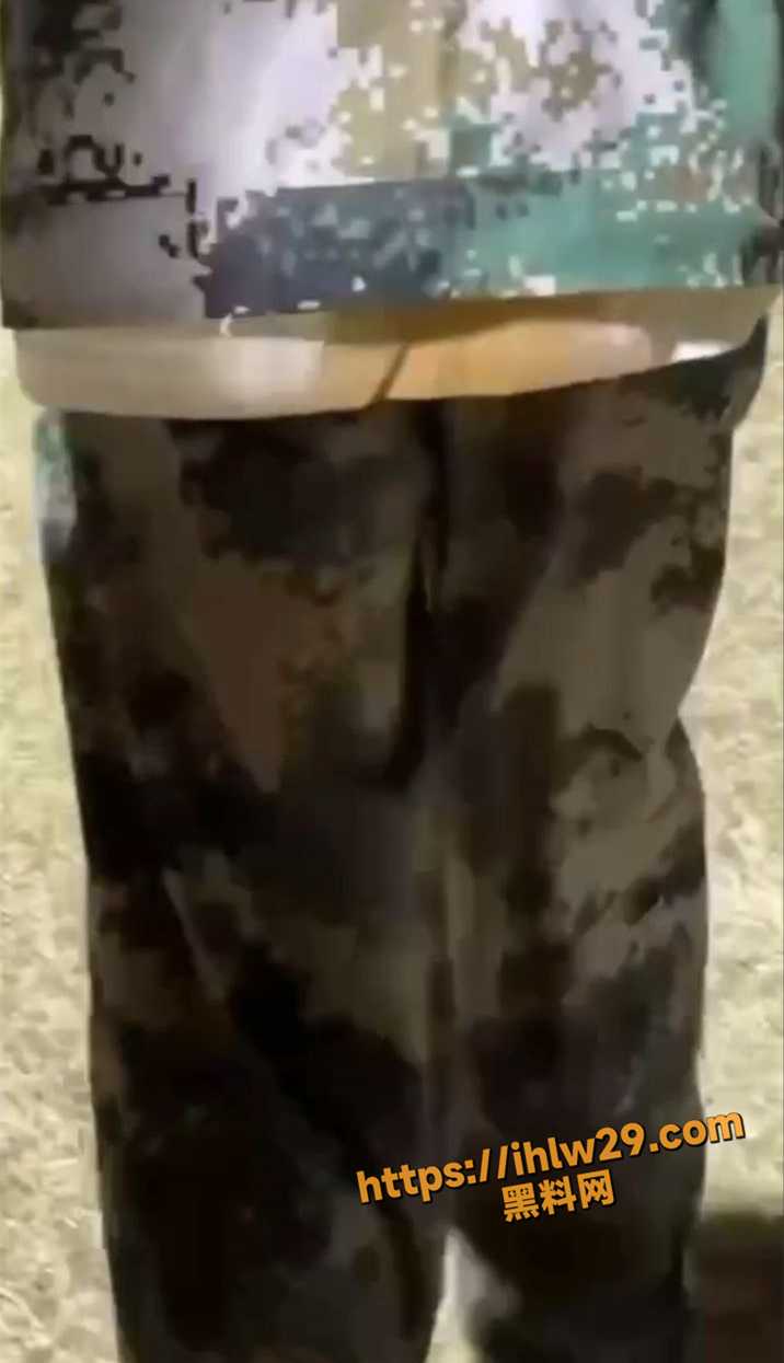 716X1280
