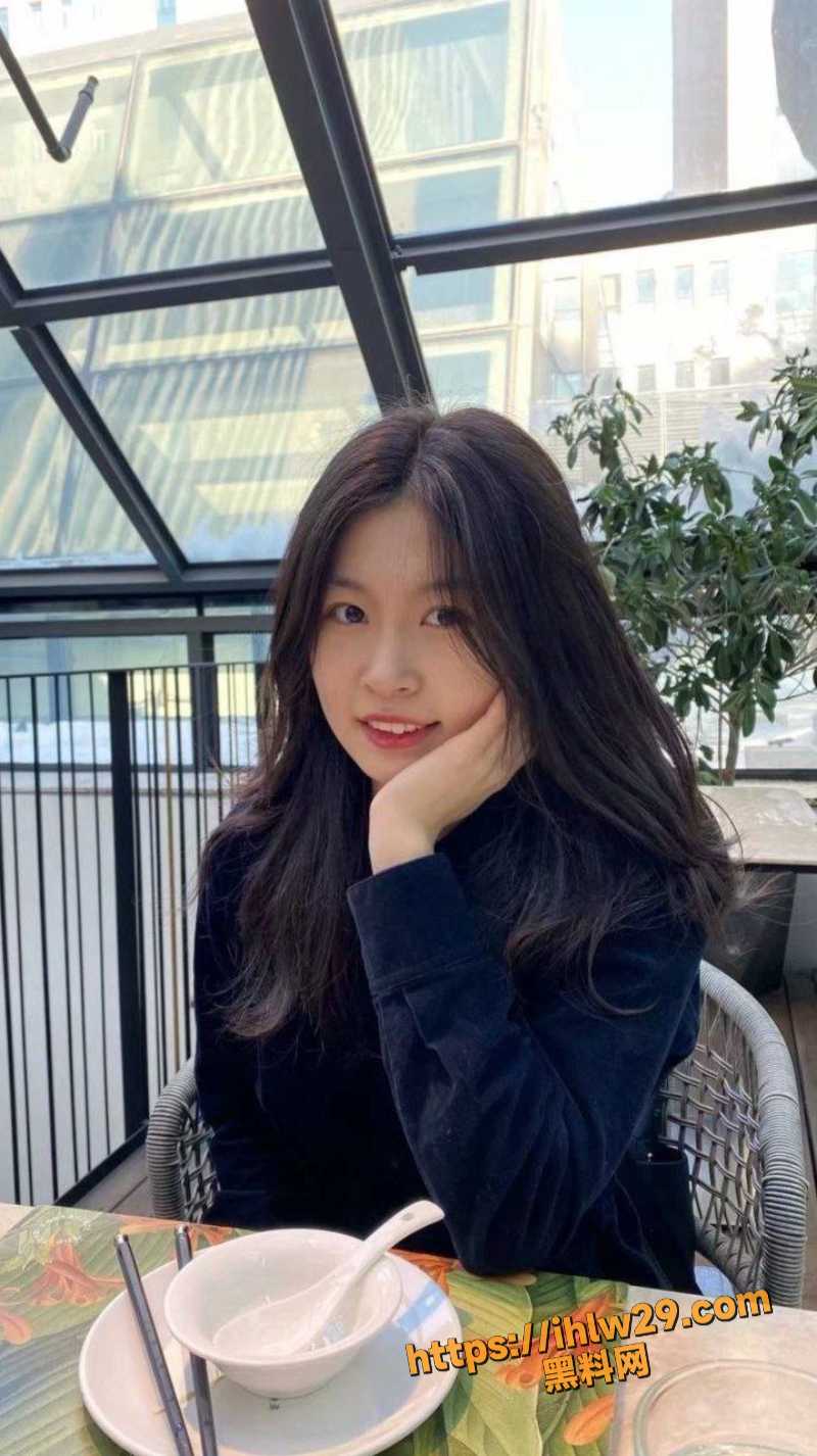 800X1426
