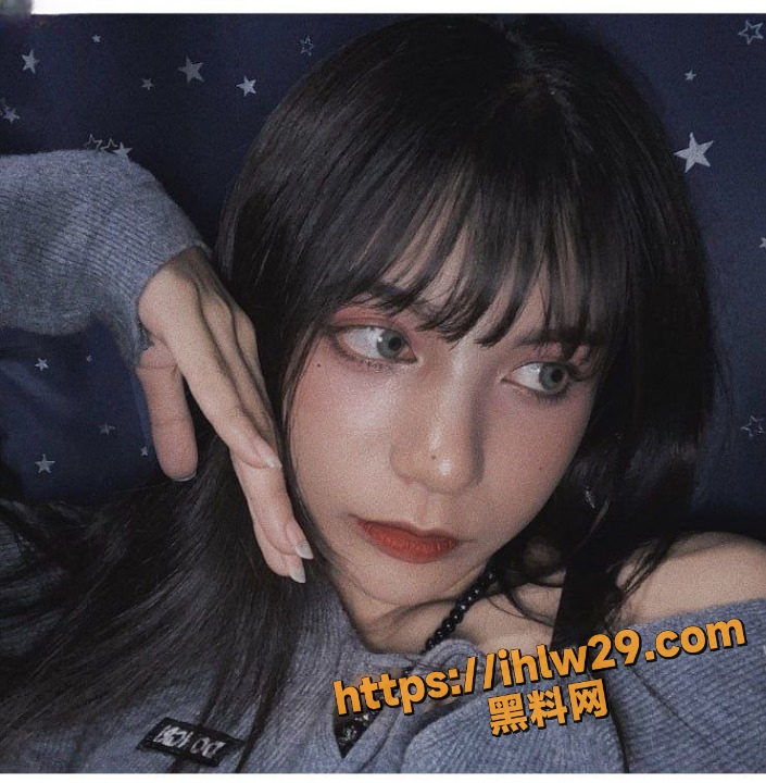 705X720