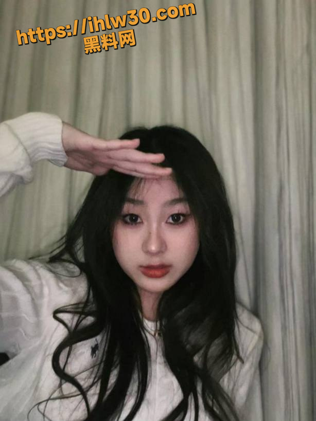 614X819
