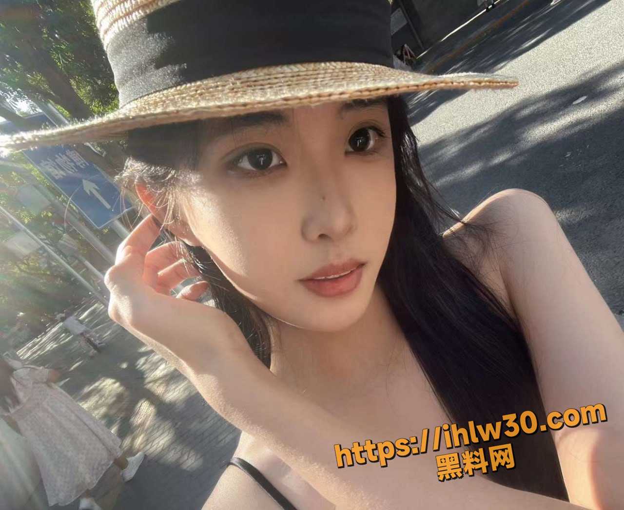 1280X1047