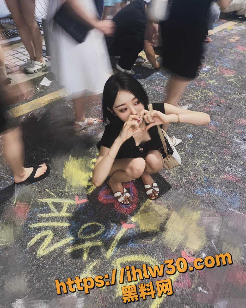1024X1280