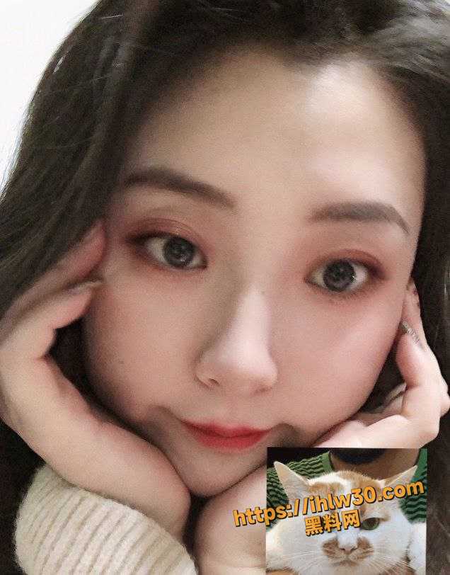 636X812