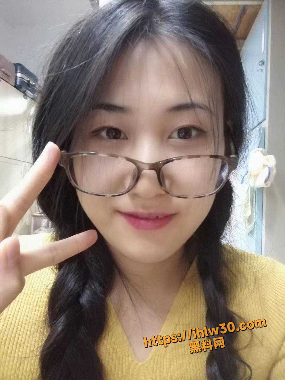 960X1280