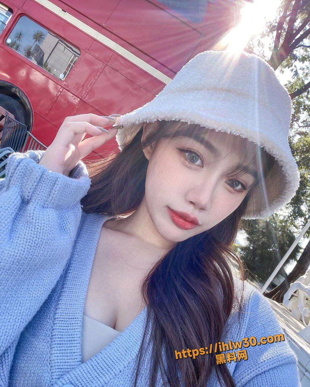 1024X1280
