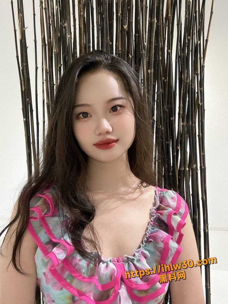 960X1280