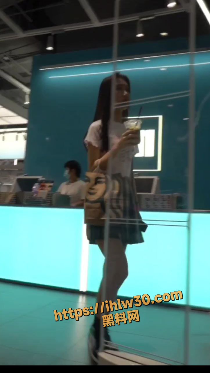 723X1280