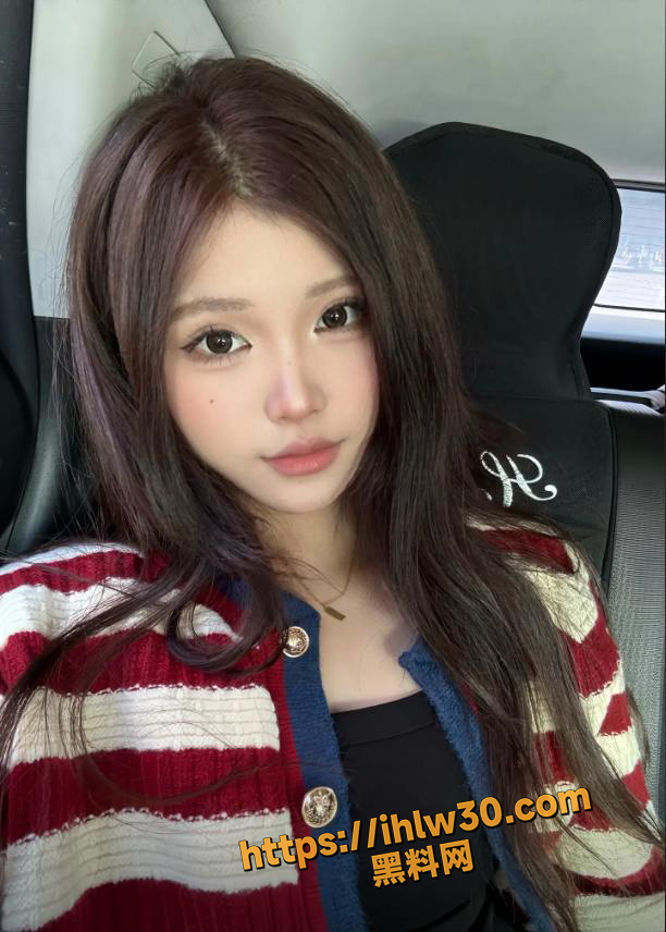 612X856