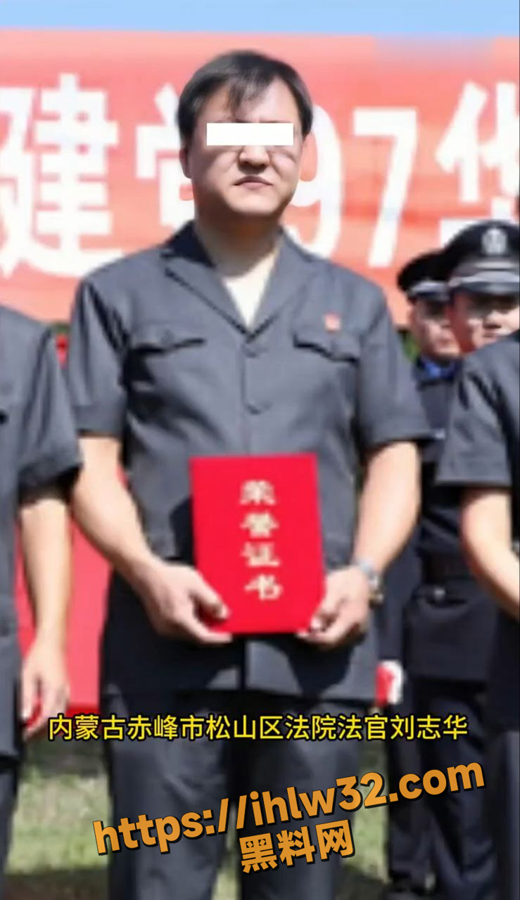 739X1280