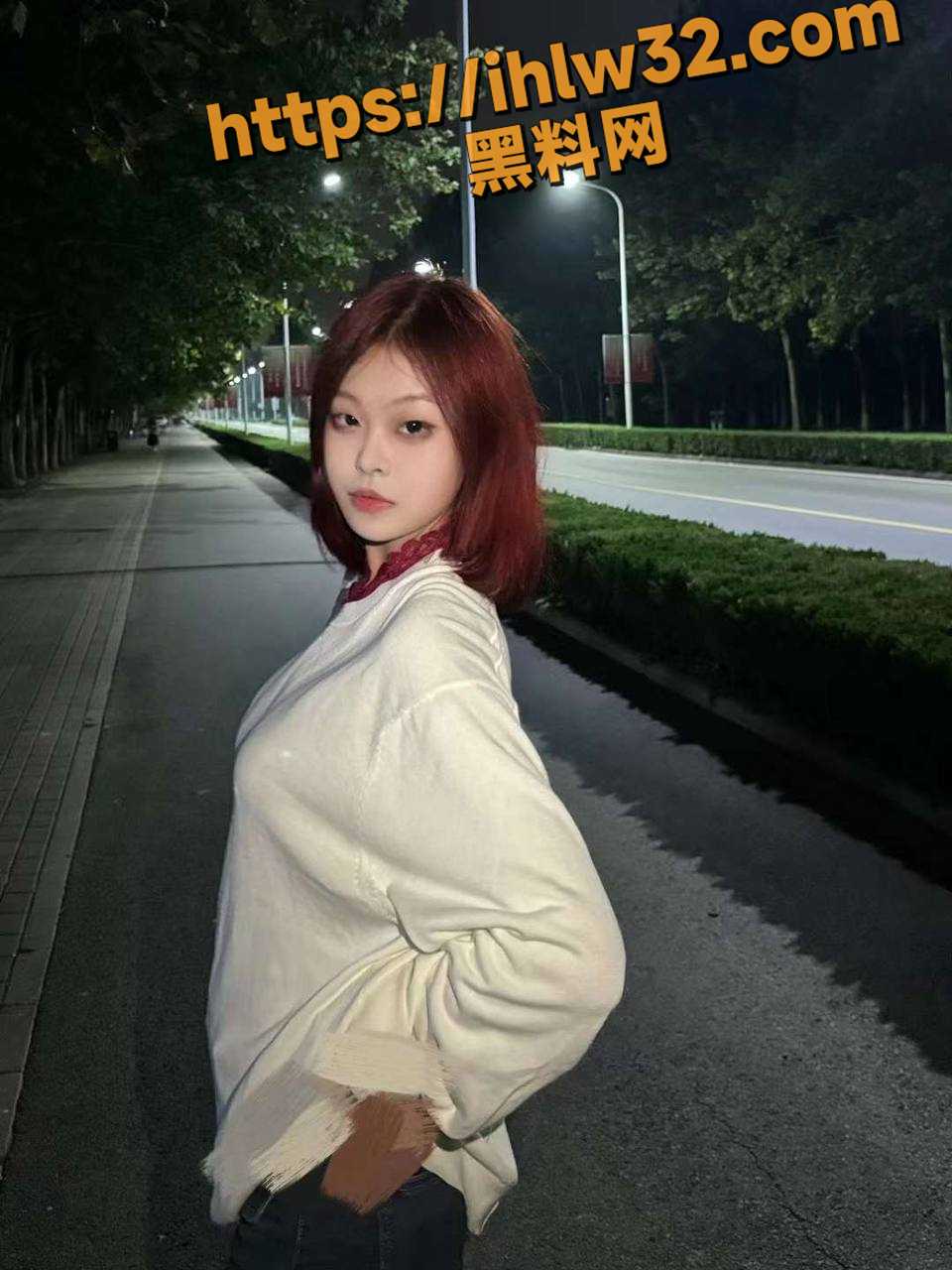 960X1280