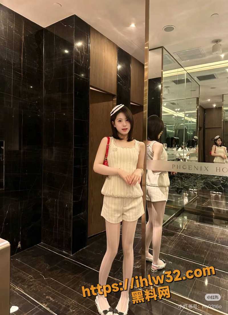 800X1107