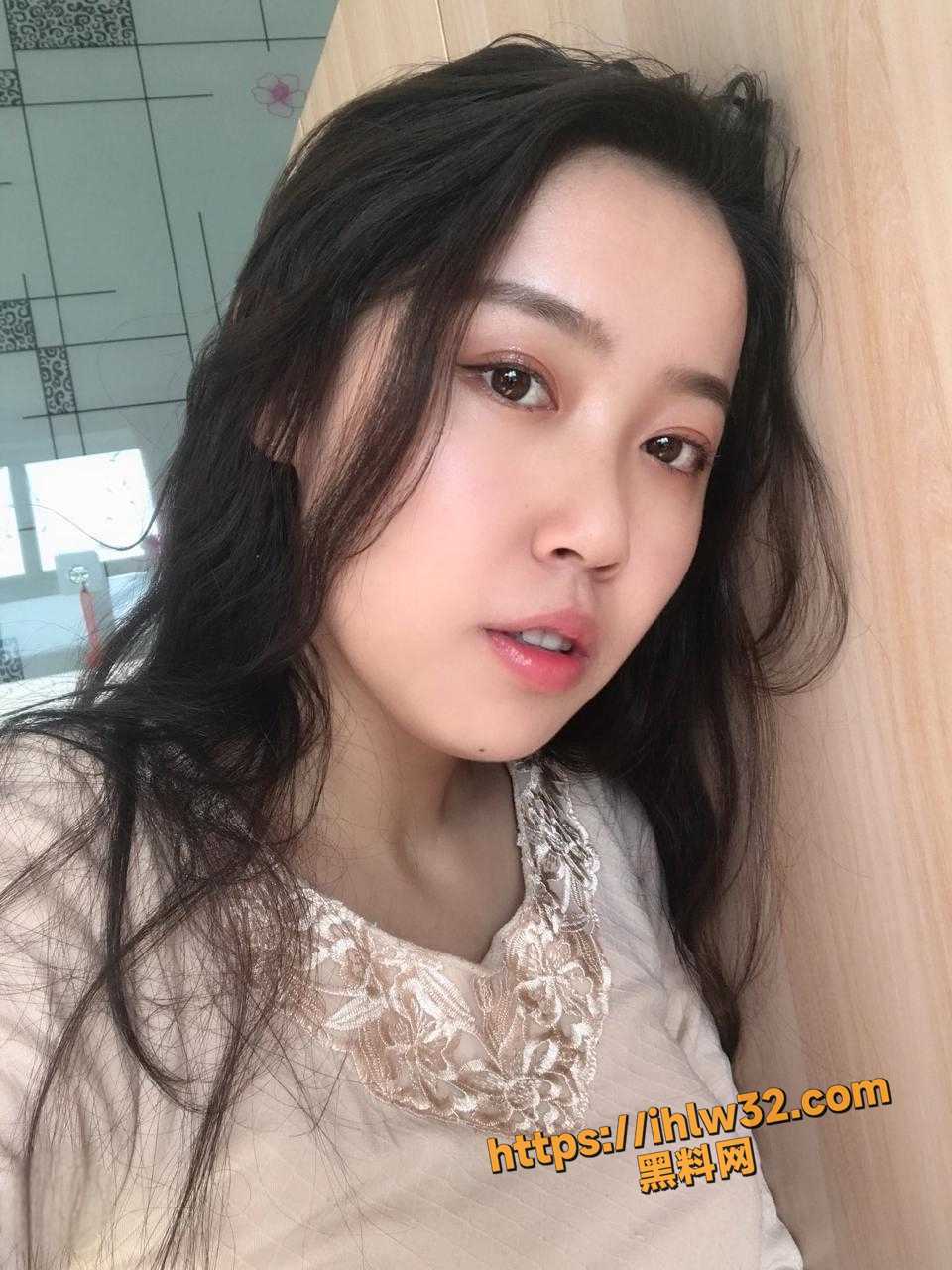 960X1280