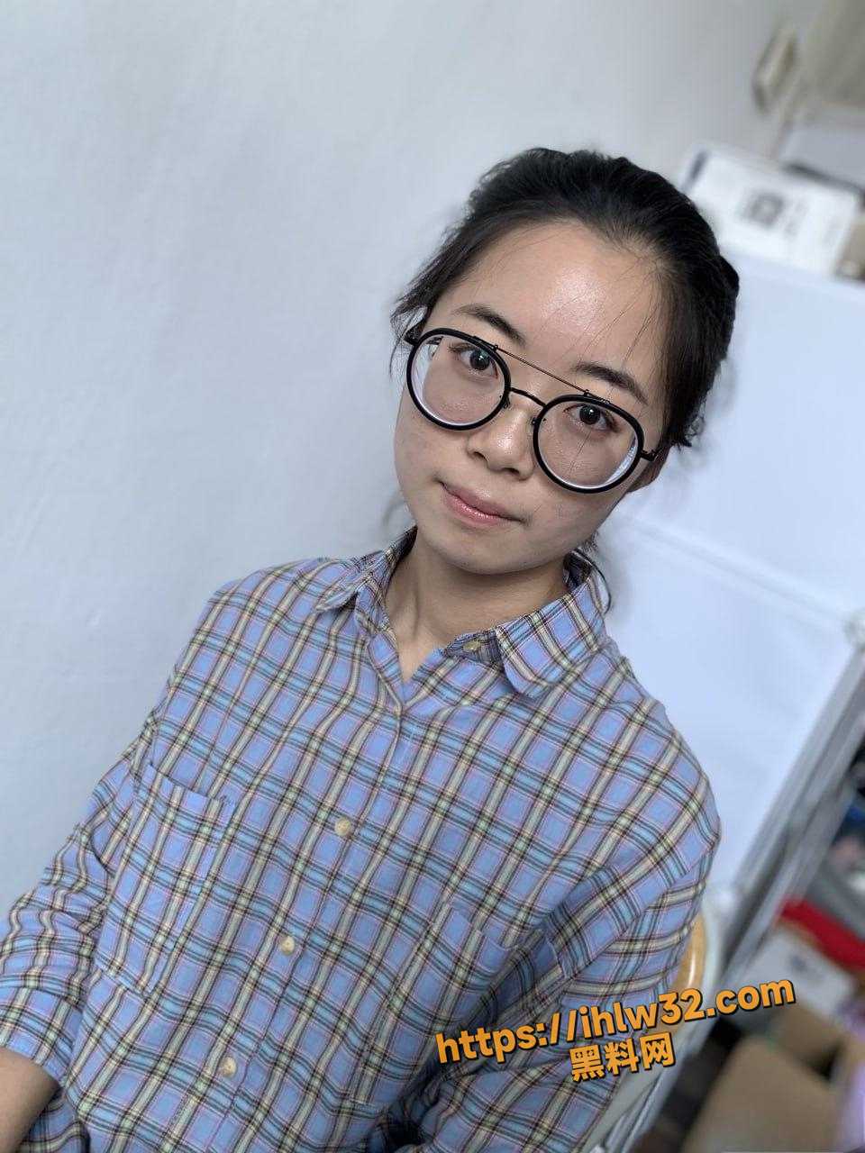 960X1280