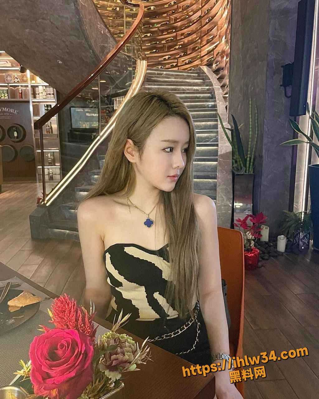 1024X1280
