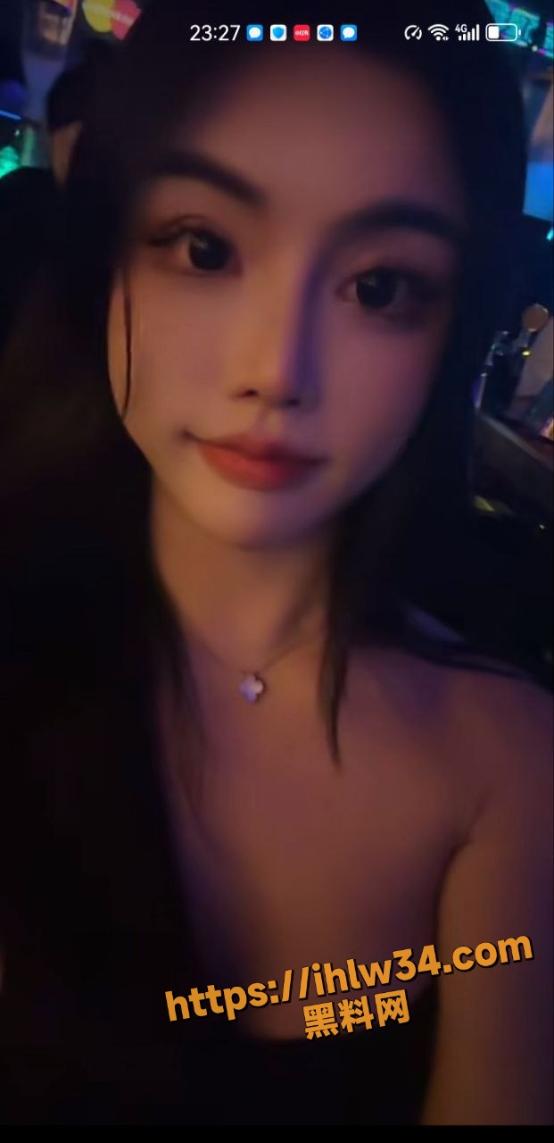 621X1280