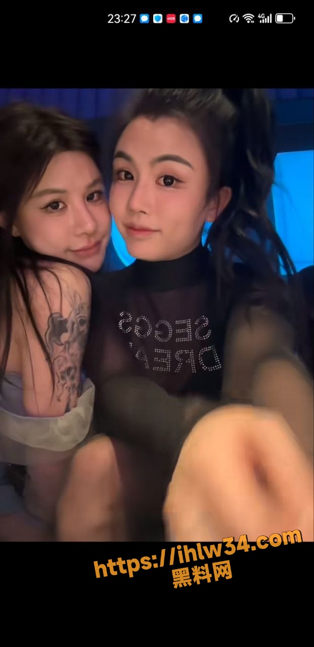 621X1280