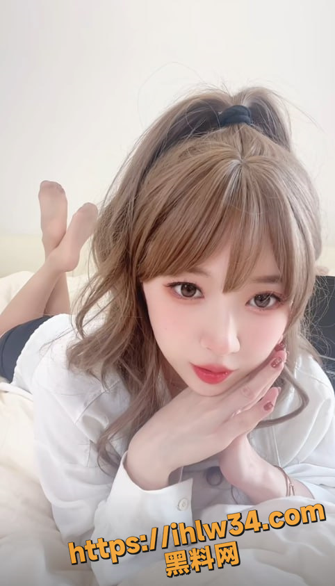 482X843