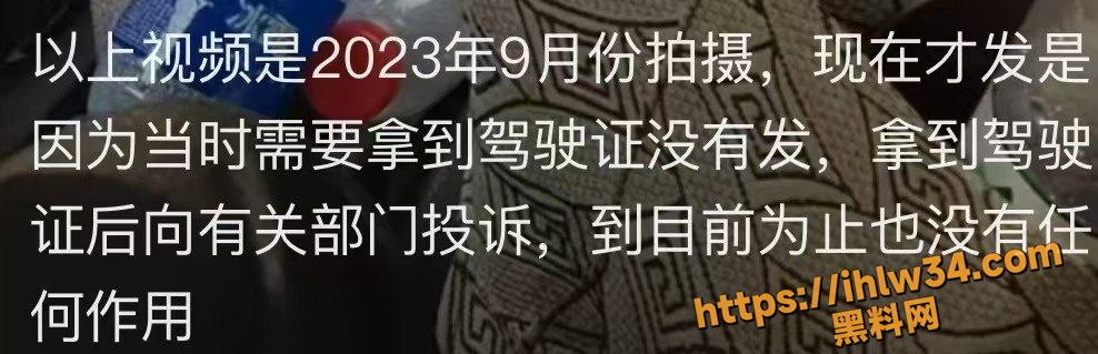 988X319