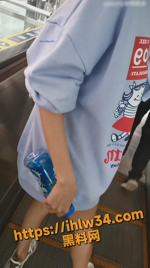 506X903