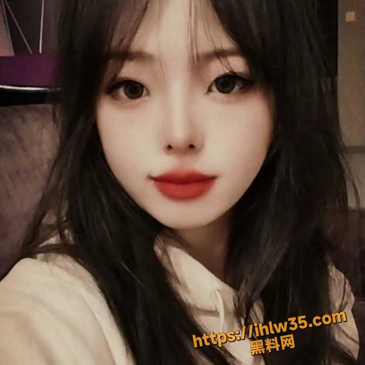 742X742