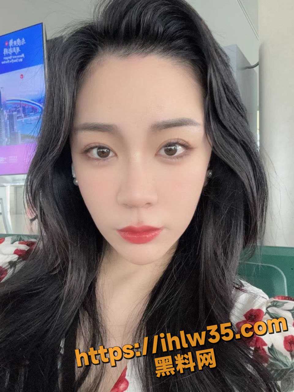 960X1280