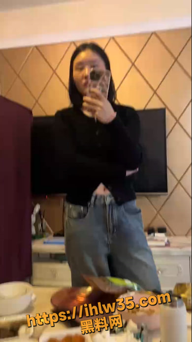 390X693